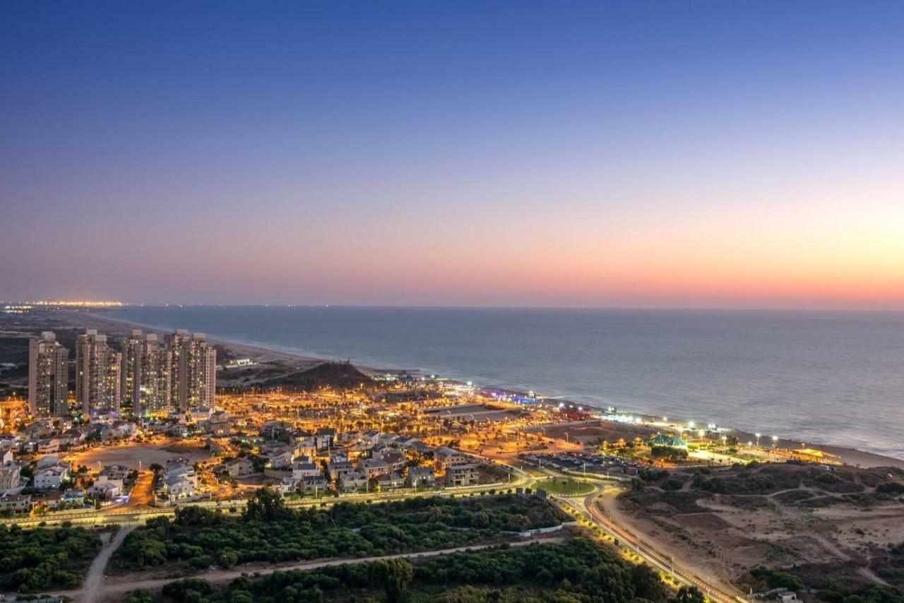 35Th Floor 4 Rooms On The Sea Bat Yam Exterior foto